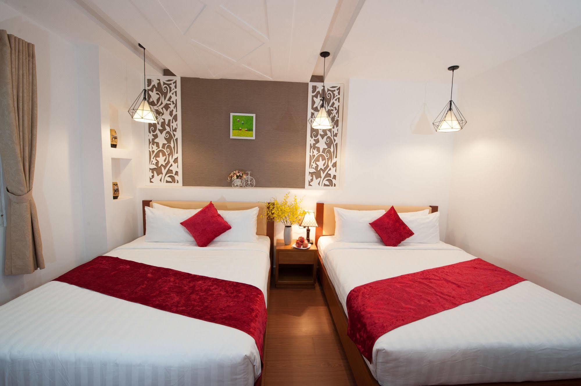 Vilion Boutique Hotel Ben Thanh Ho Chi Minh City Exterior photo